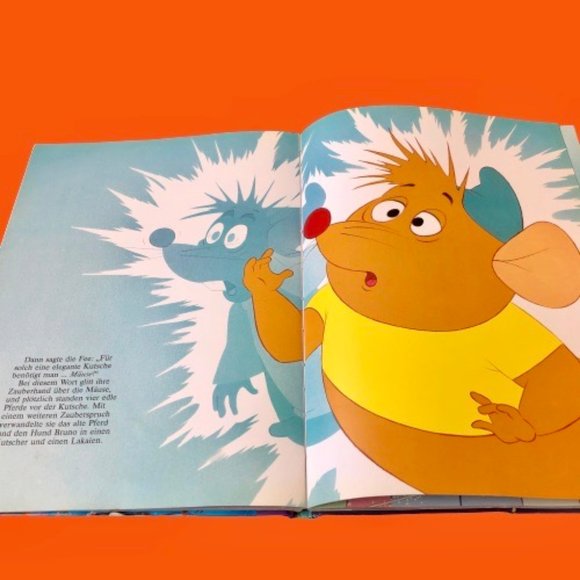 Walt Disney Cinderella Book in GERMAN Hard Cover - Picture 7 of 8